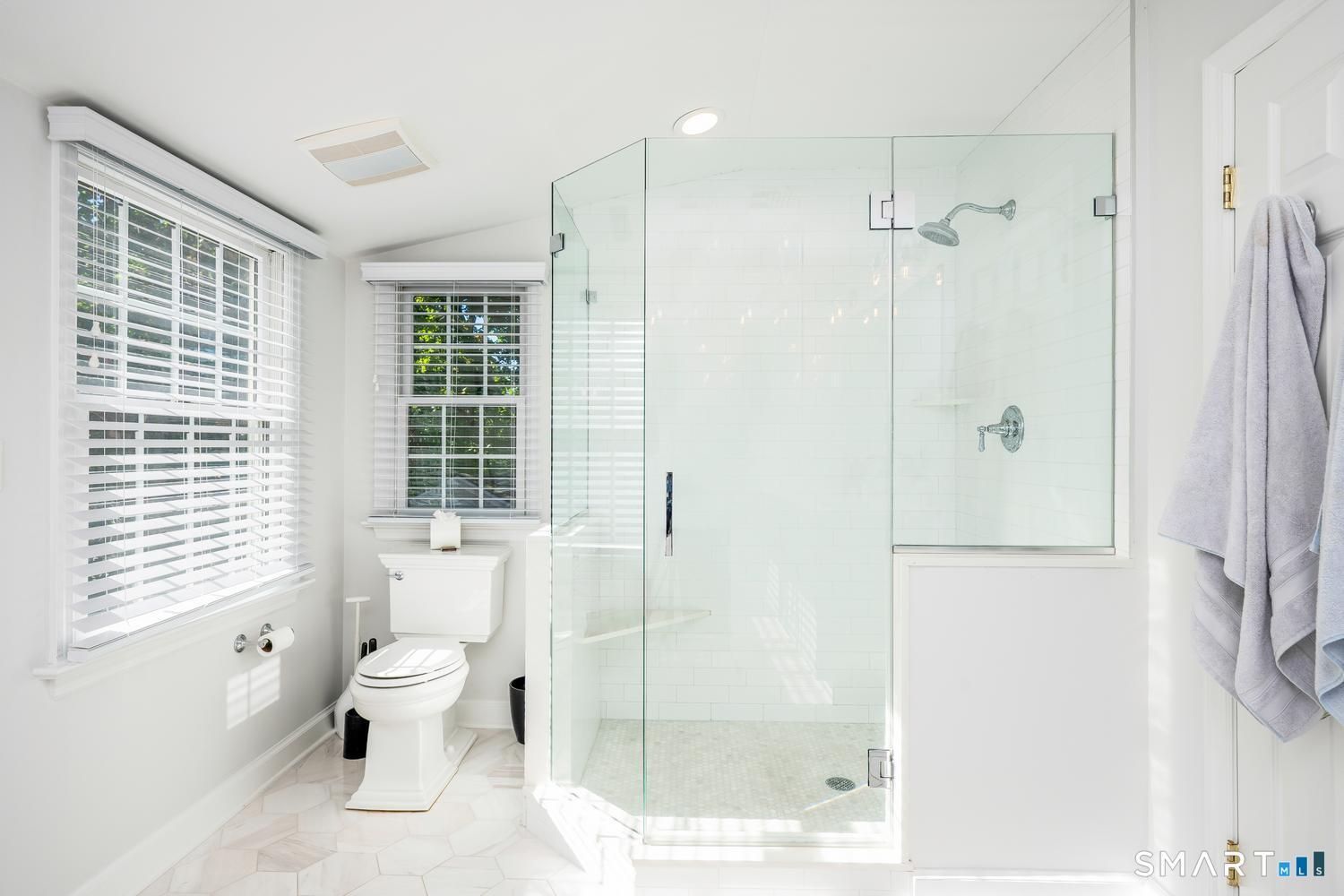 6 Oak Crest Darien CT 06820