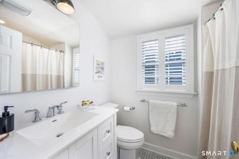 6 Oak Crest Darien CT 06820