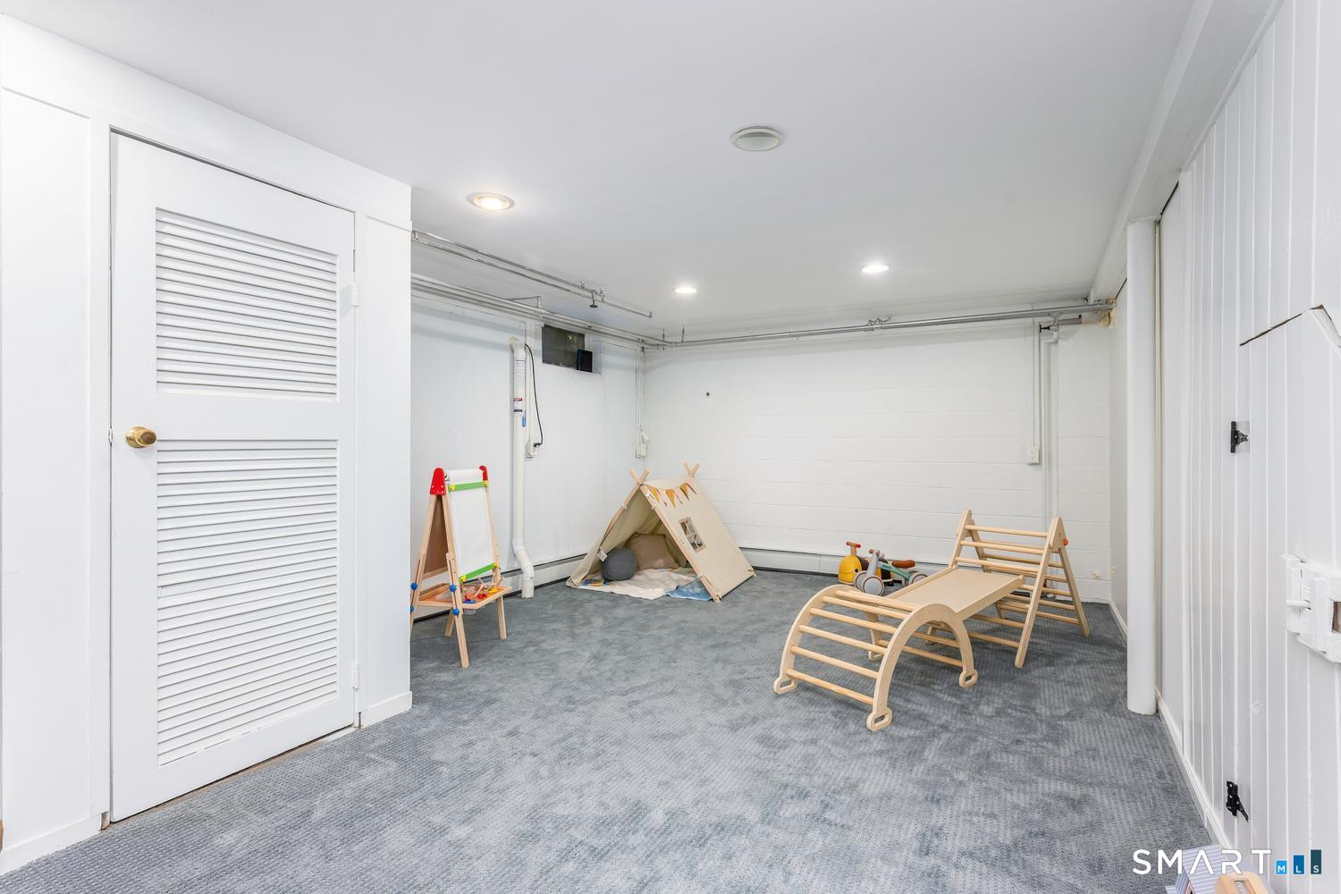 6 Oak Crest Darien CT 06820