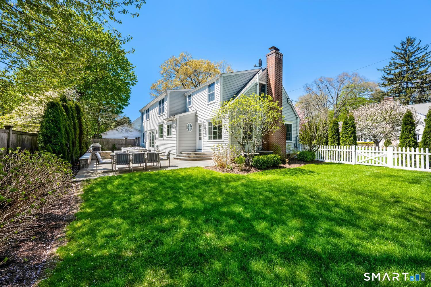 6 Oak Crest Darien CT 06820