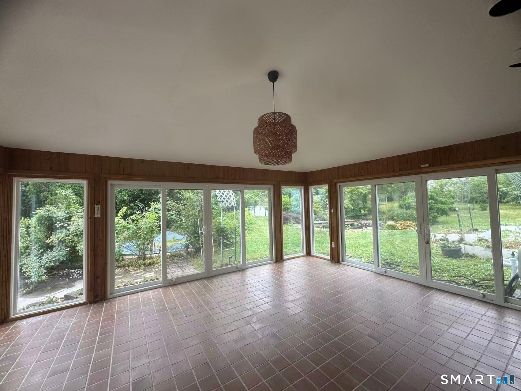 1122 Fienemann Road Farmington CT 06032