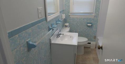 216 Granfield Avenue Bridgeport CT 06610