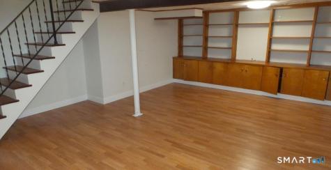 216 Granfield Avenue Bridgeport CT 06610