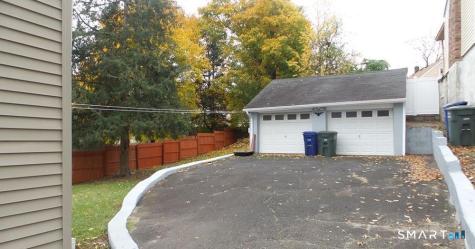 216 Granfield Avenue Bridgeport CT 06610