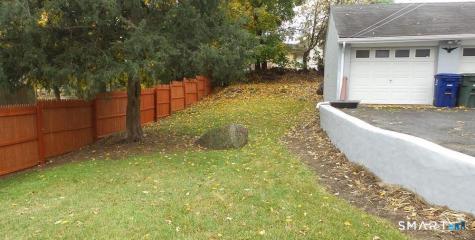 216 Granfield Avenue Bridgeport CT 06610