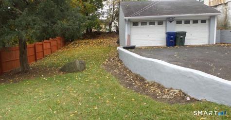216 Granfield Avenue Bridgeport CT 06610