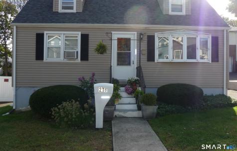 216 Granfield Avenue Bridgeport CT 06610