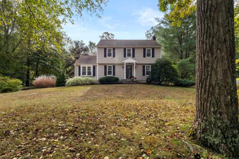 25 Olde Orchard Road Clinton CT 06413