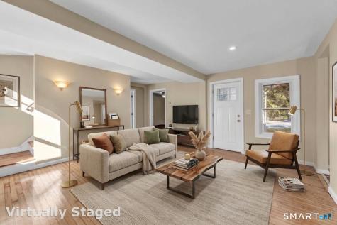 364 Bidwell Street Manchester CT 06040