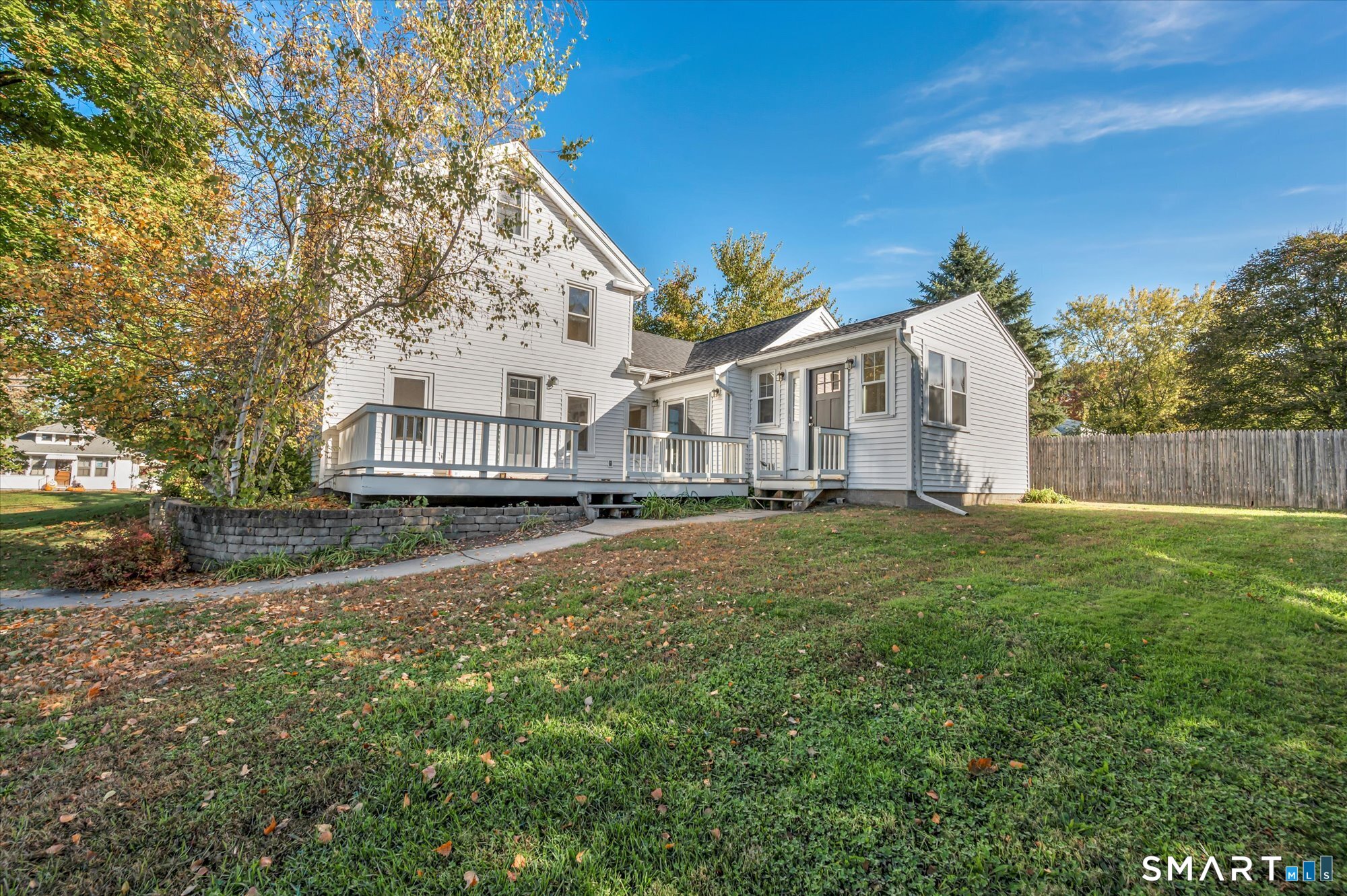 364 Bidwell Street Manchester CT 06040