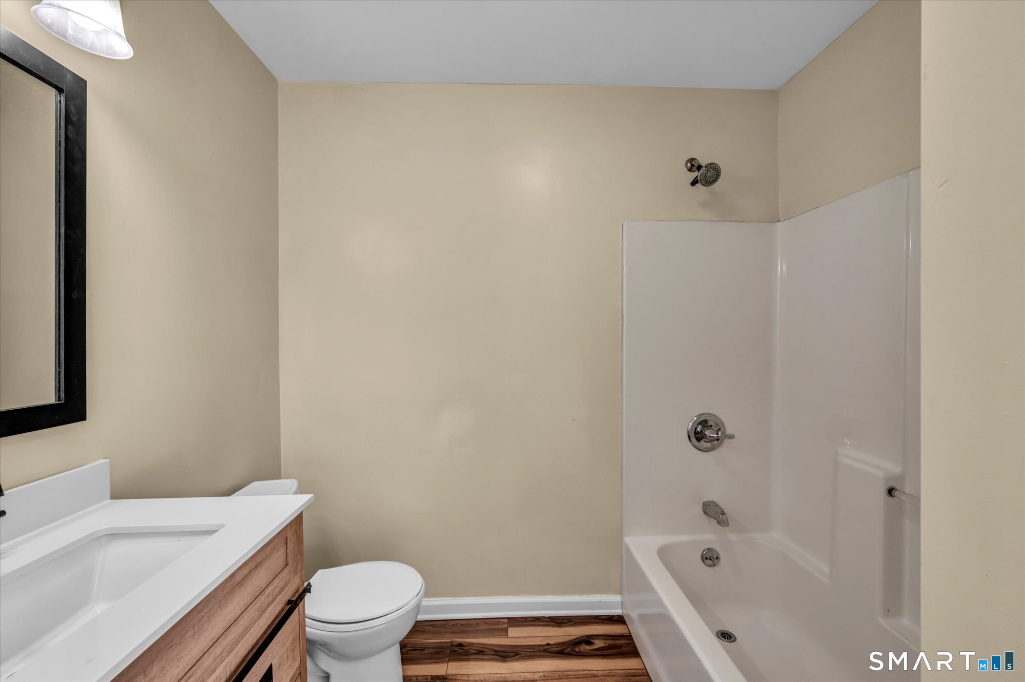 364 Bidwell Street Manchester CT 06040