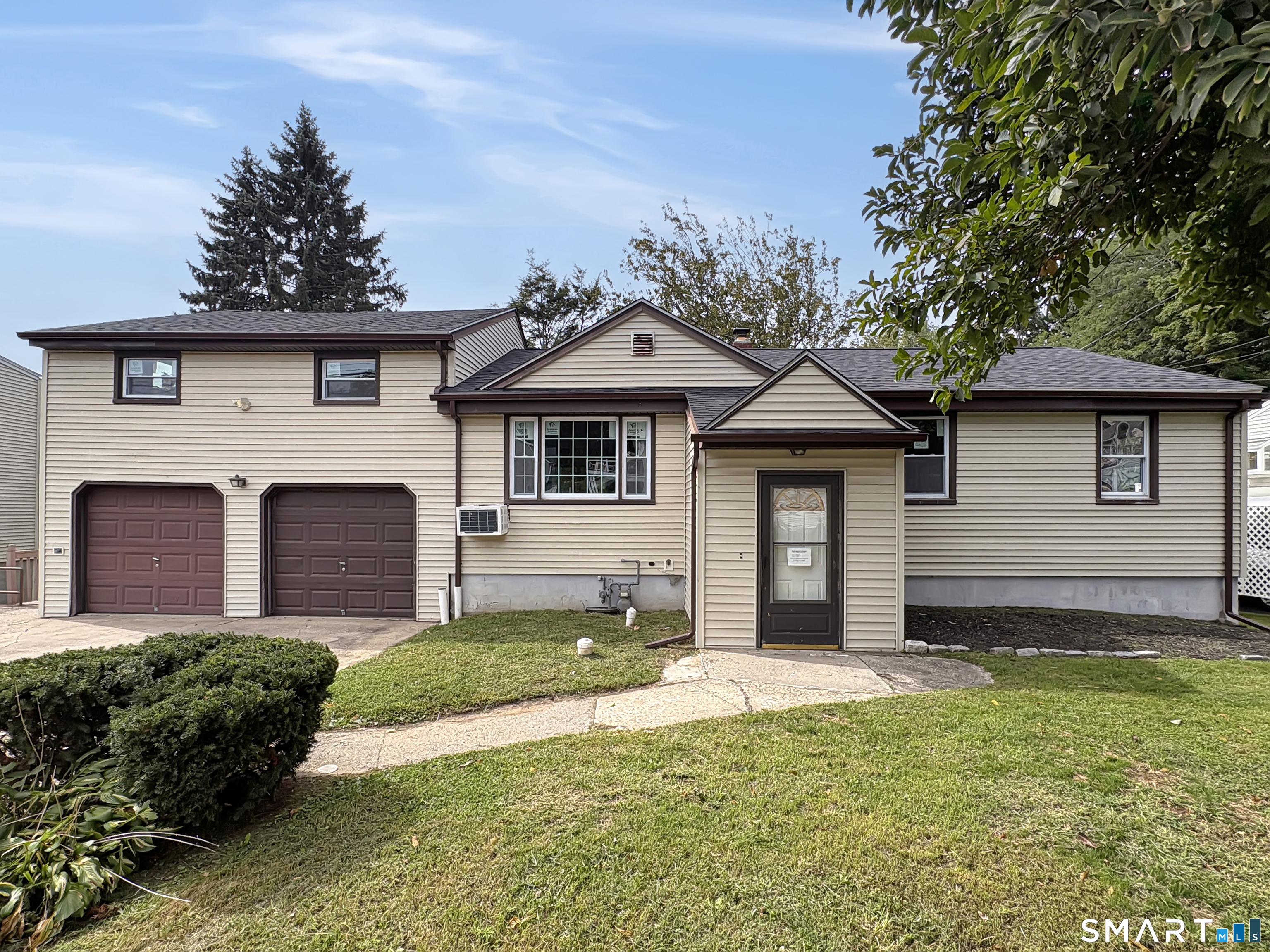 Bridgeport CT, 115 Anton Drive