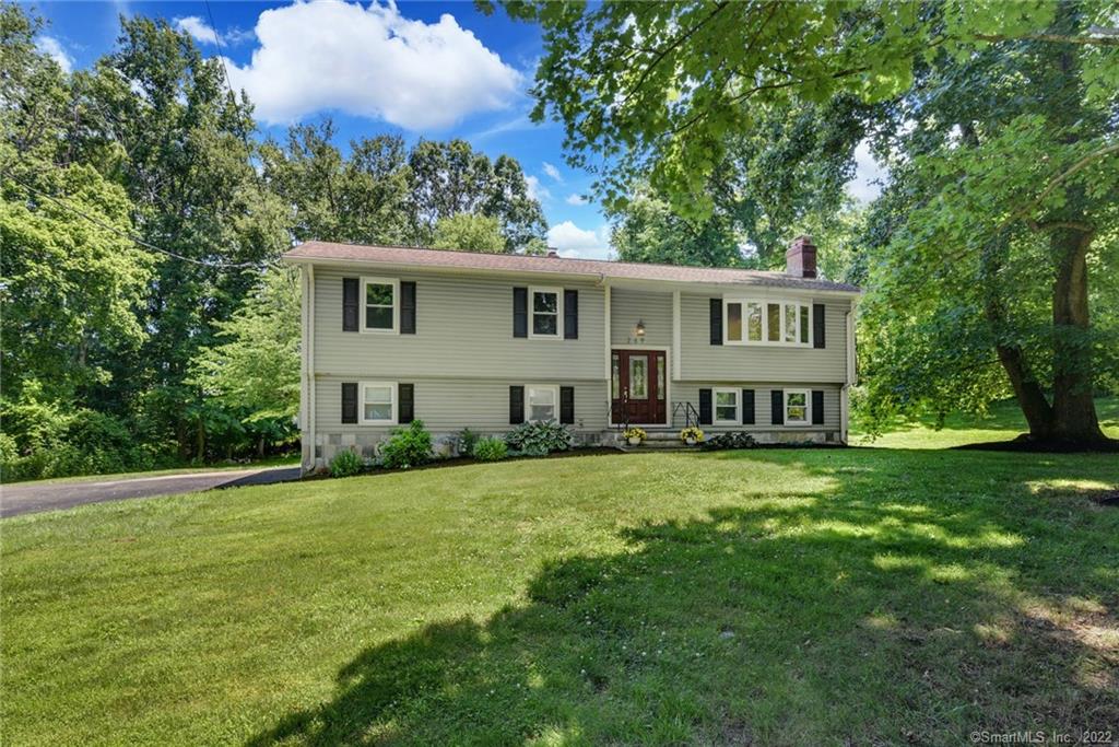 269 Sarah Circle Orange CT 06477