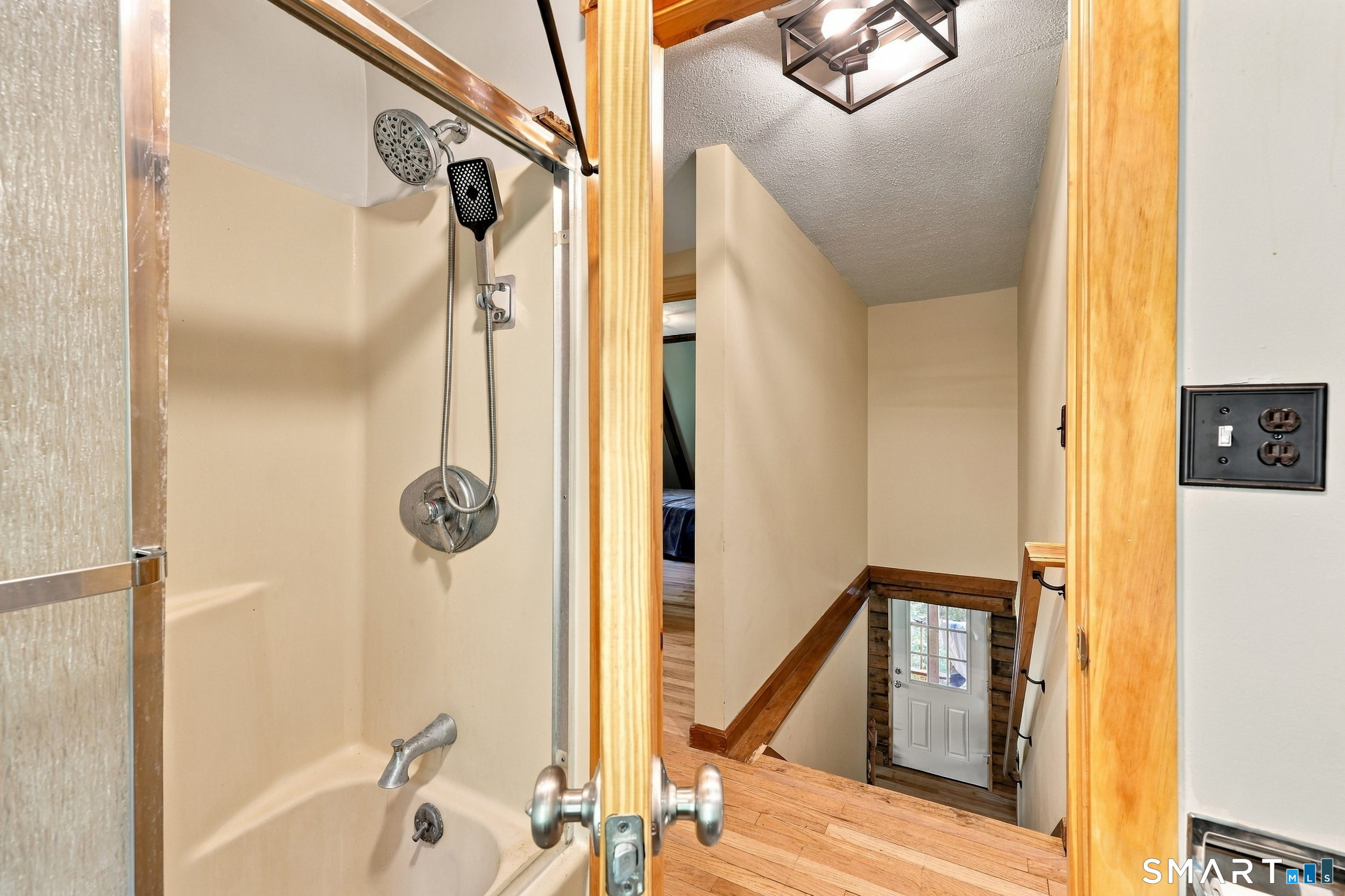 20 Isleib Road Marlborough CT 06447
