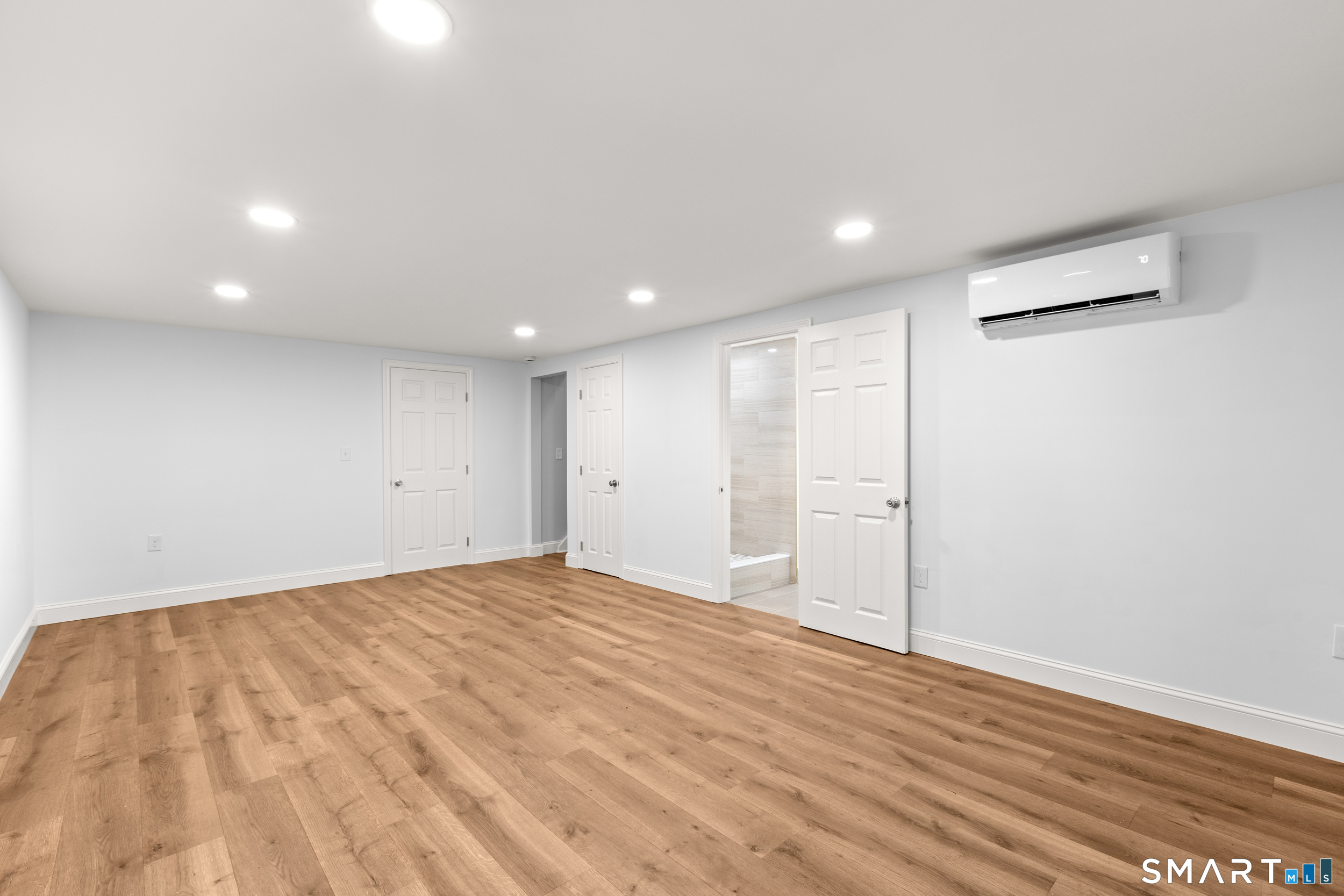 9 New Light Drive Danbury CT 06810