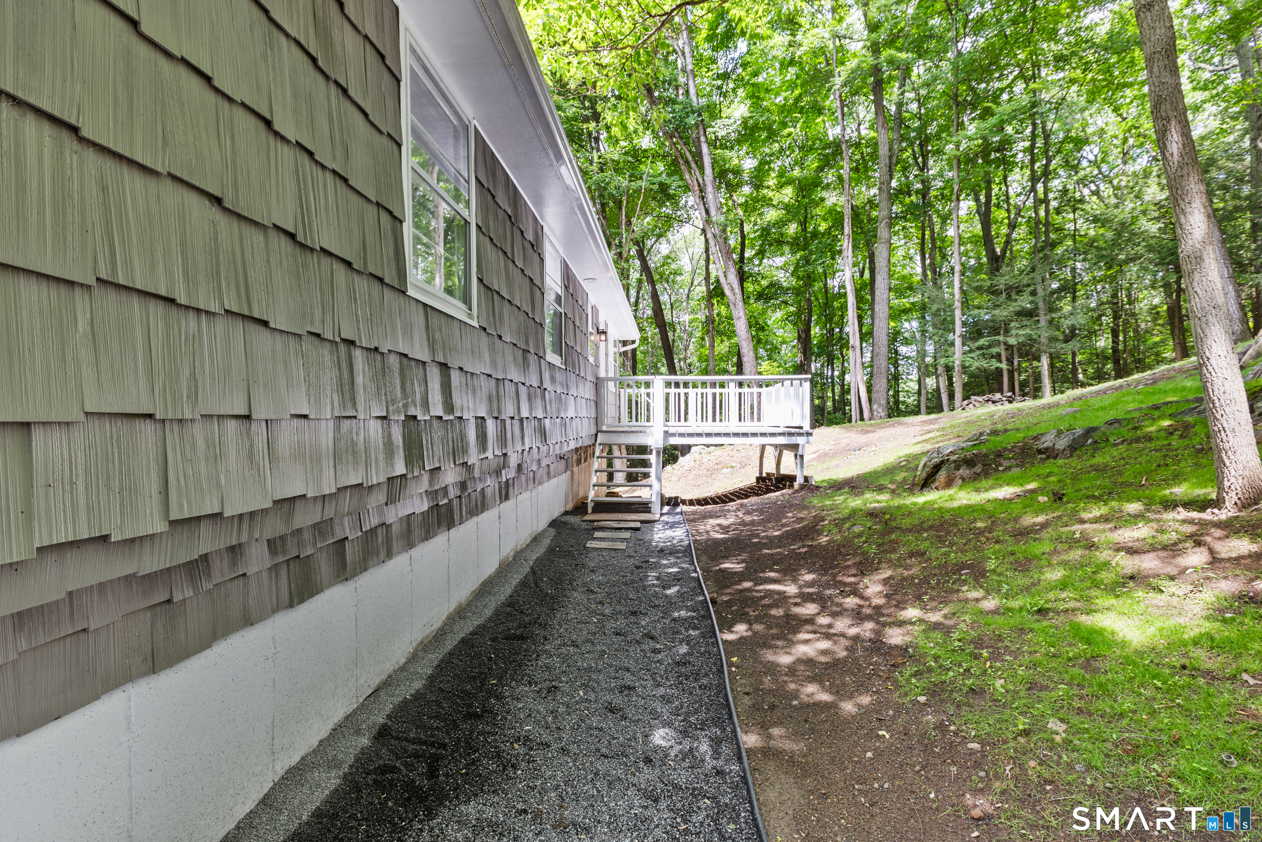 9 New Light Drive Danbury CT 06810