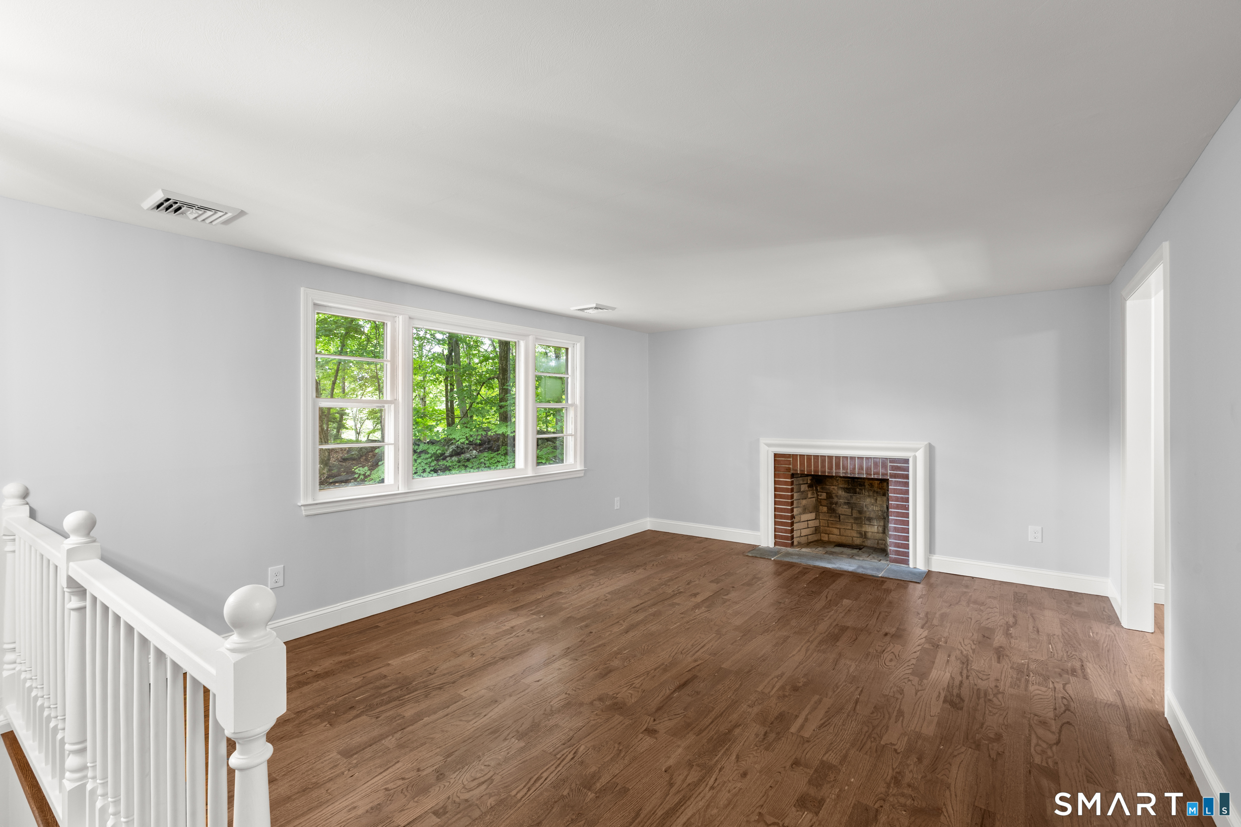9 New Light Drive Danbury CT 06810