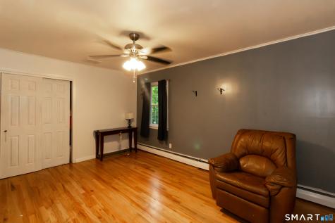 23 Great Neck Road Trumbull CT 06611