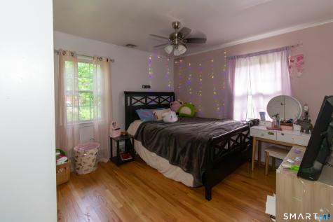 23 Great Neck Road Trumbull CT 06611