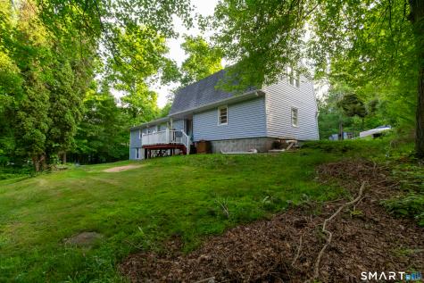 23 Great Neck Road Trumbull CT 06611