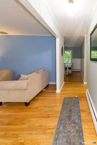 23 Great Neck Road Trumbull CT 06611