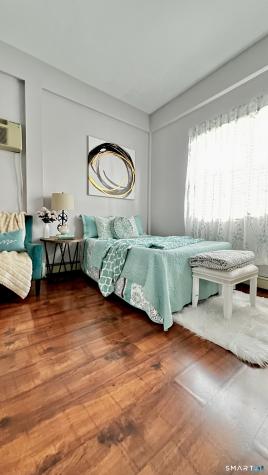 5 Hundley Court Stamford CT 06902
