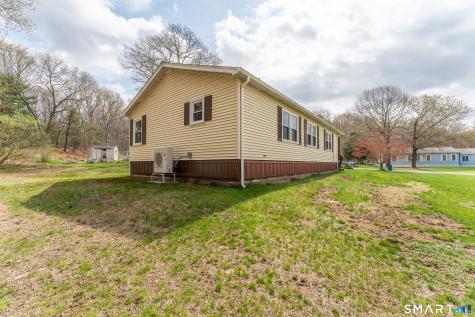 109 Colonial Road Plainfield CT 06374