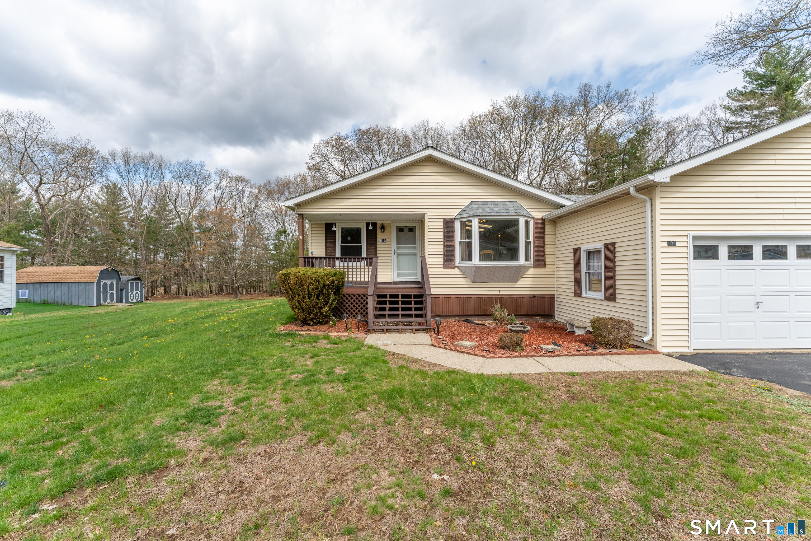 109 Colonial Road Plainfield CT 06374