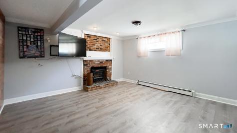 205 West Road Beacon Falls CT 06403