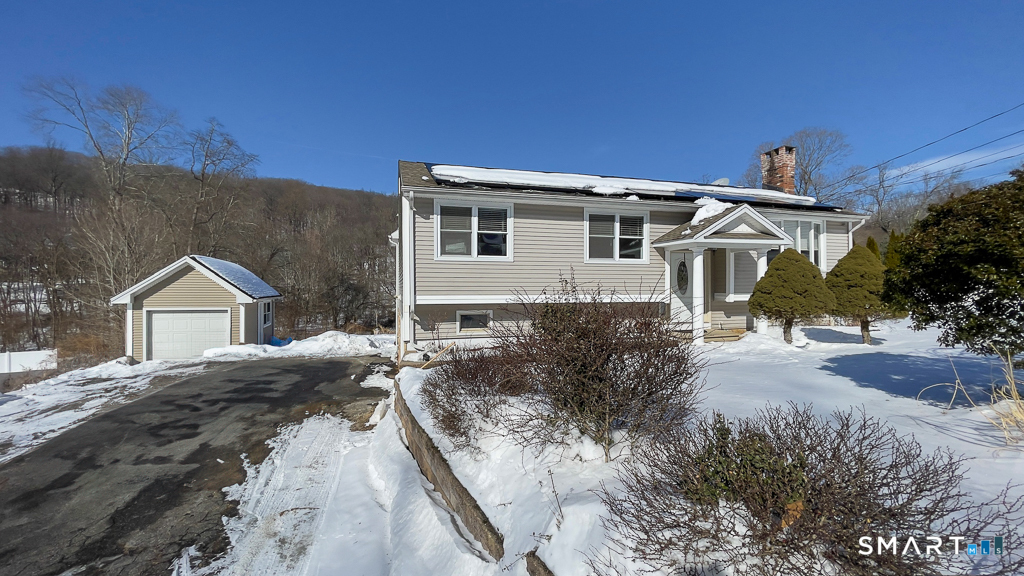 205 West Road Beacon Falls CT 06403