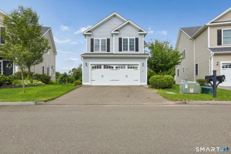 34 Lexington Gardens North Haven CT 06473