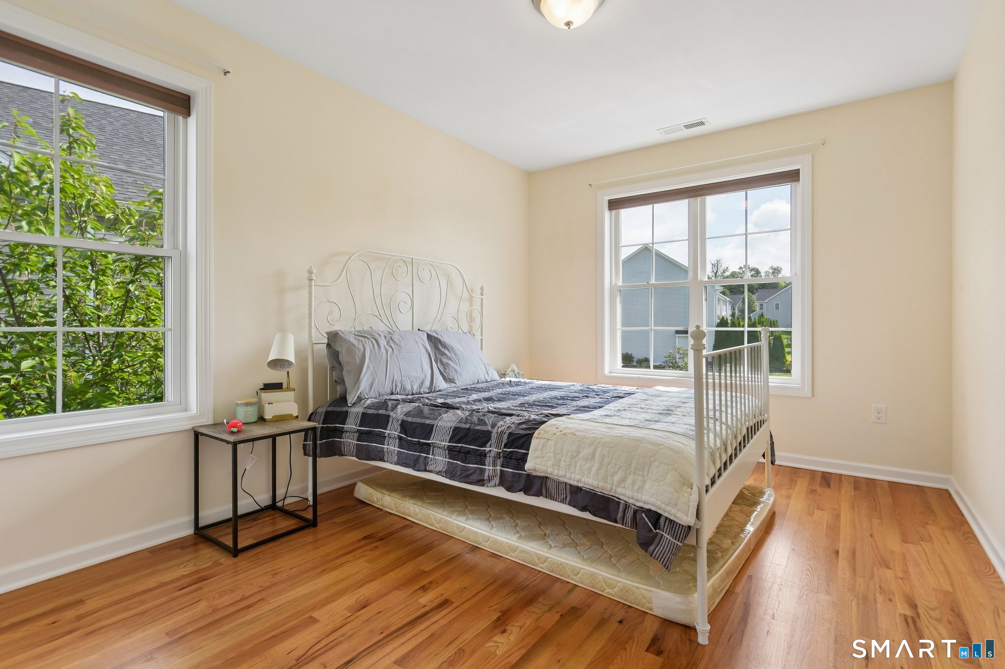 34 Lexington Gardens North Haven CT 06473