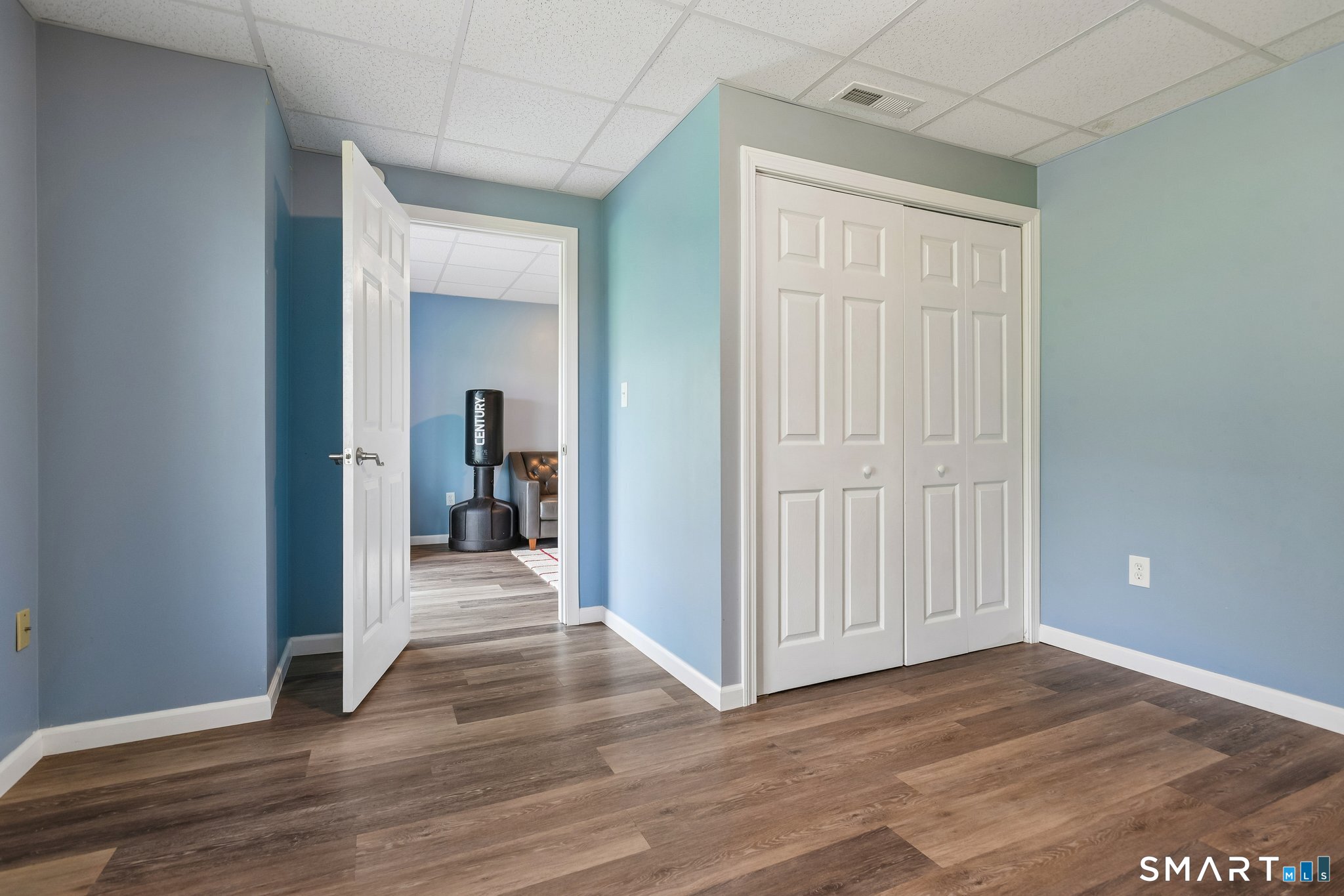 34 Lexington Gardens North Haven CT 06473