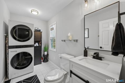 13 King Street Danbury CT 06811