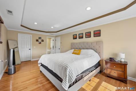 13 King Street Danbury CT 06811
