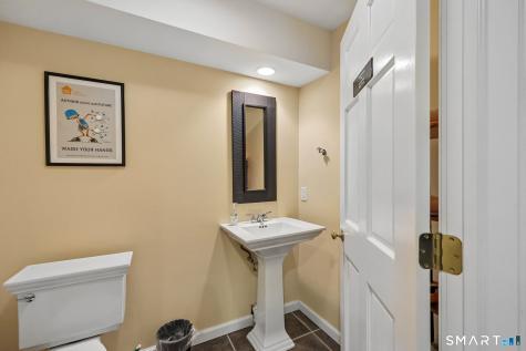 13 King Street Danbury CT 06811