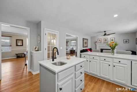 13 King Street Danbury CT 06811