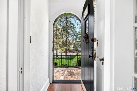 83 Hoyt Street Darien CT 06820