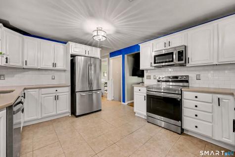 20 Post Oak Road Stratford CT 06614