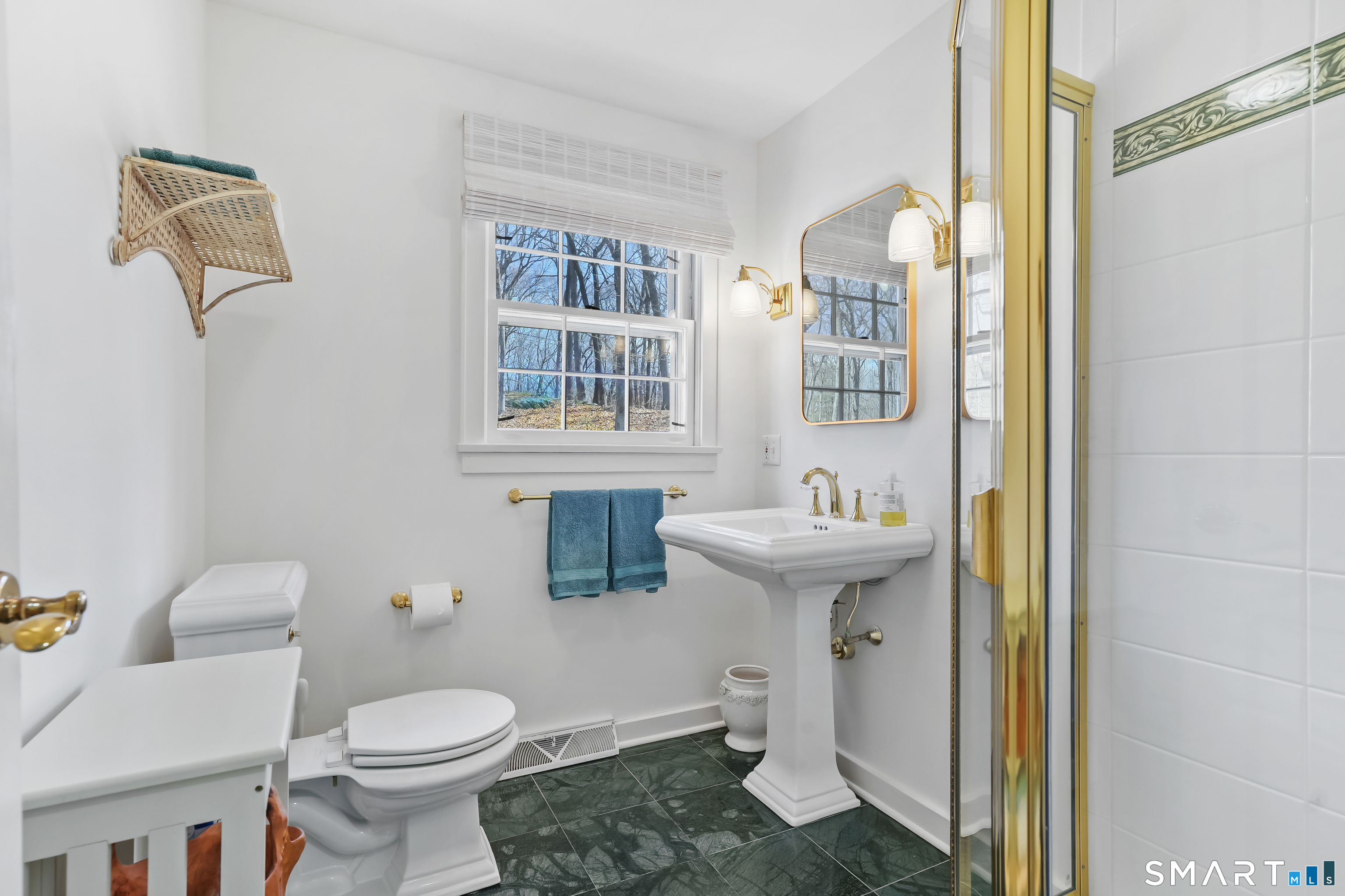 12 Sunset Circle Woodbridge CT 06525