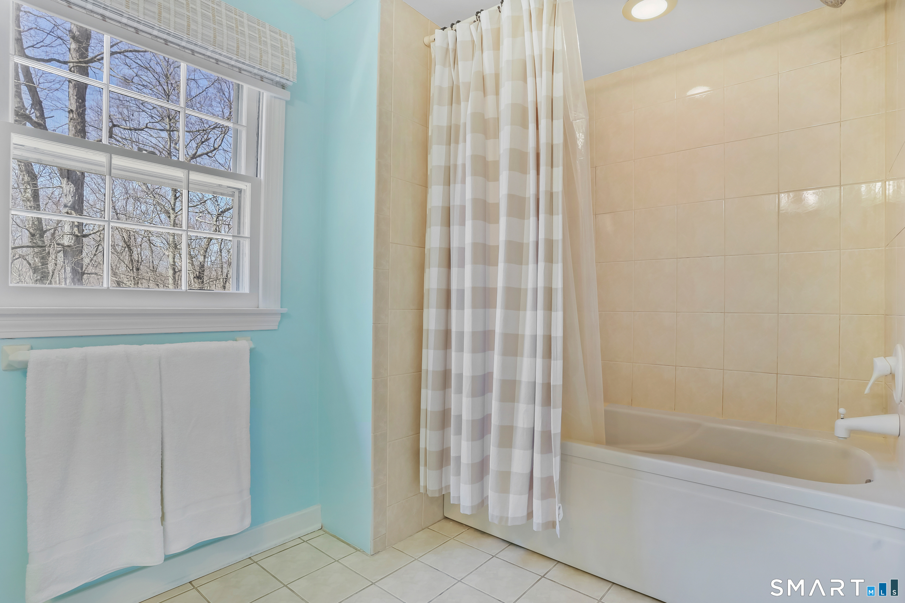 12 Sunset Circle Woodbridge CT 06525