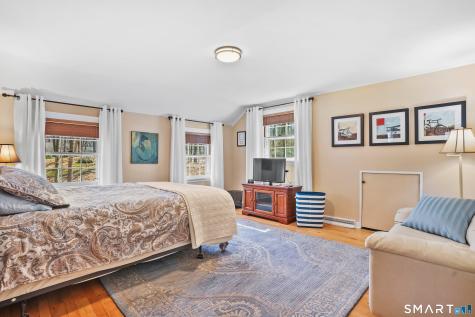 12 Sunset Circle Woodbridge CT 06525