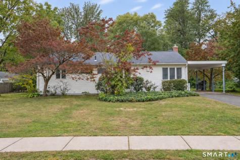 37 Greenwood Road Windsor Locks CT 06096