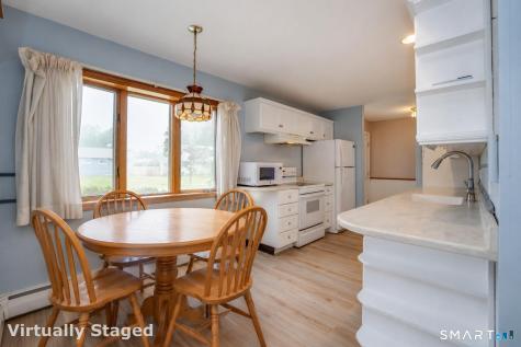 37 Greenwood Road Windsor Locks CT 06096