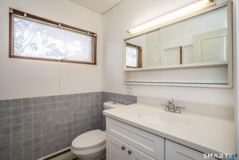 37 Greenwood Road Windsor Locks CT 06096