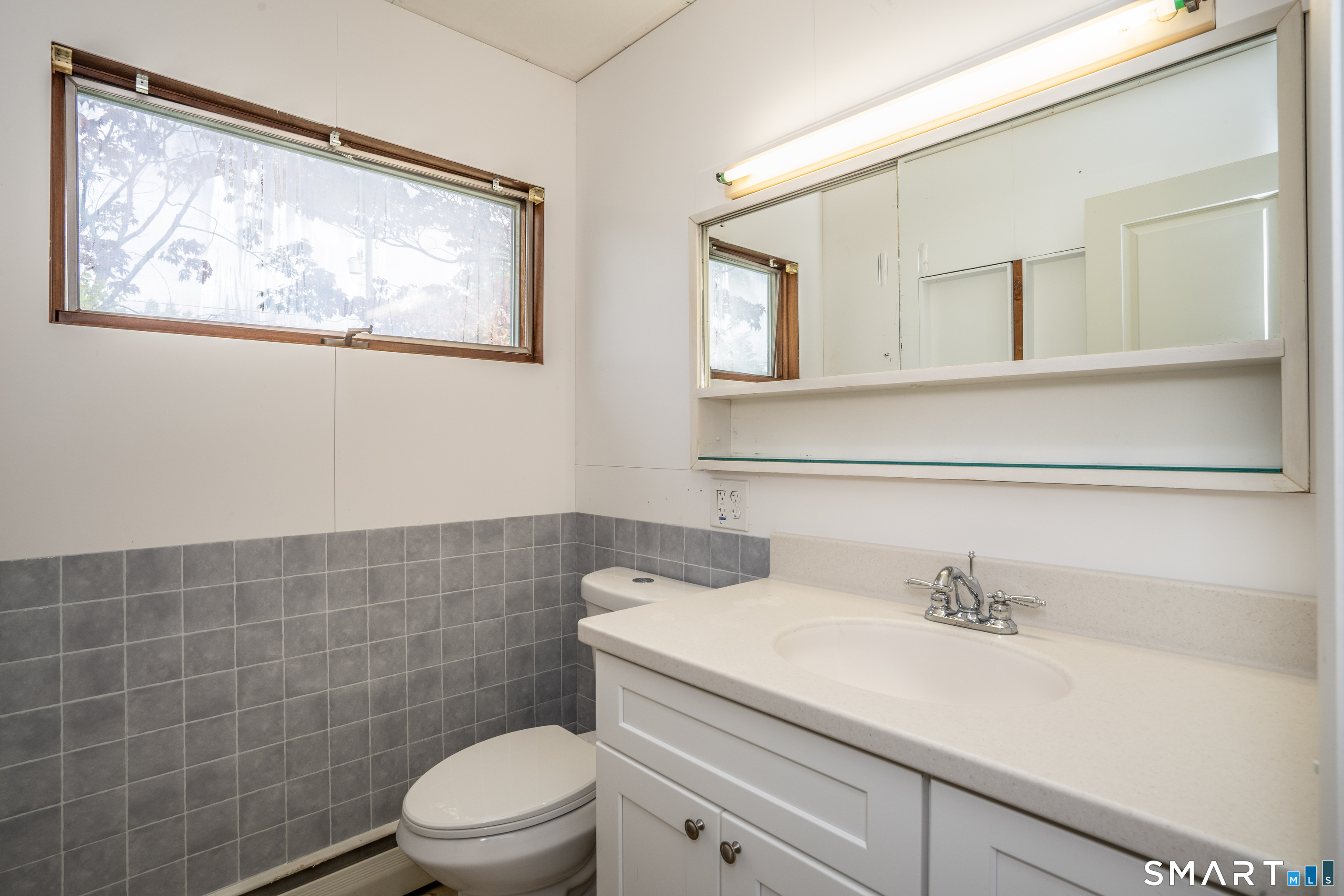 37 Greenwood Road Windsor Locks CT 06096