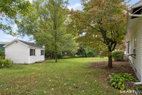 37 Greenwood Road Windsor Locks CT 06096