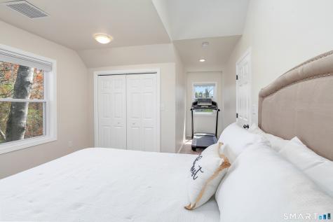 14 Bellview Road Branford CT 06405