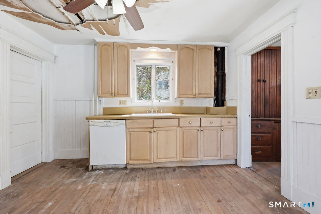 30 Old Wolcott Road Bristol CT 06010