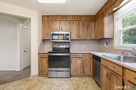 120 White Street Manchester CT 06042